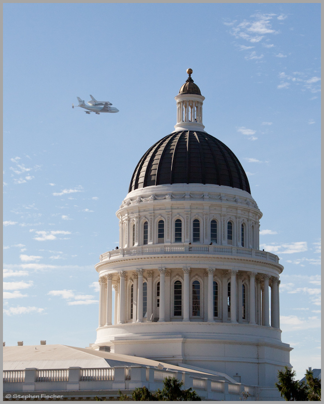 Shuttle over the capital